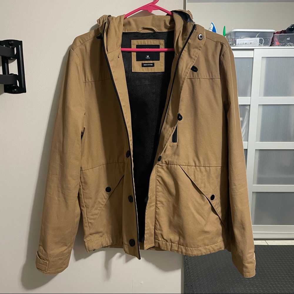 Yishion Jacket - Picture 3 of 5